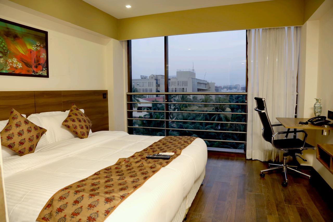 Hotel Mumbai House Andheri East, Bombaj Zewnętrze zdjęcie