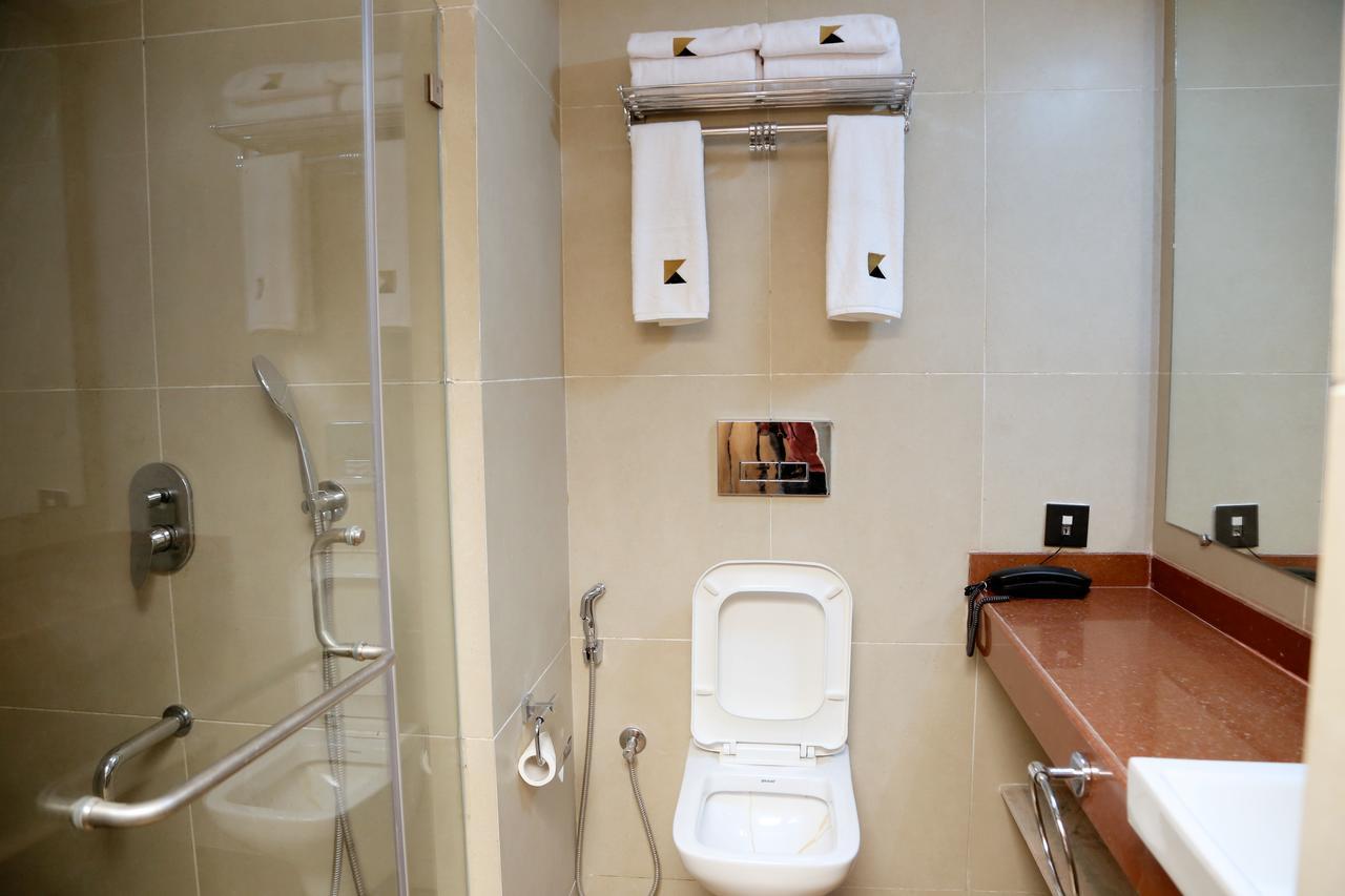 Hotel Mumbai House Andheri East, Bombaj Zewnętrze zdjęcie