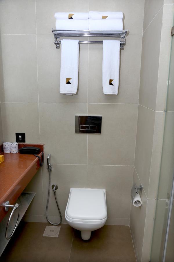 Hotel Mumbai House Andheri East, Bombaj Zewnętrze zdjęcie