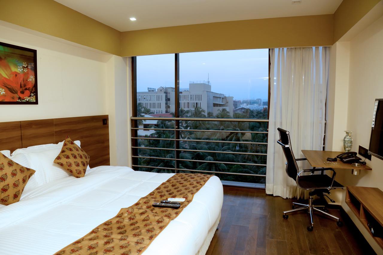 Hotel Mumbai House Andheri East, Bombaj Zewnętrze zdjęcie