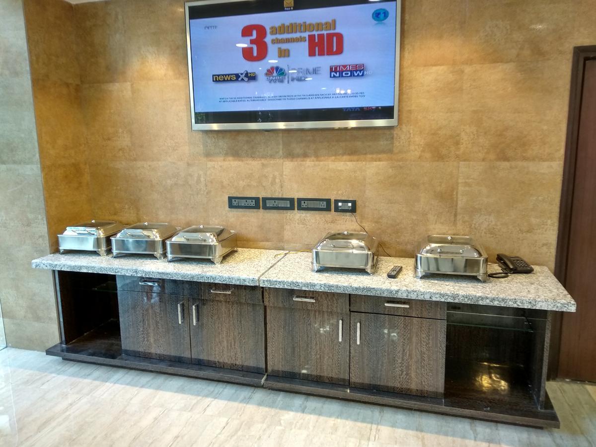 Hotel Mumbai House Andheri East, Bombaj Zewnętrze zdjęcie