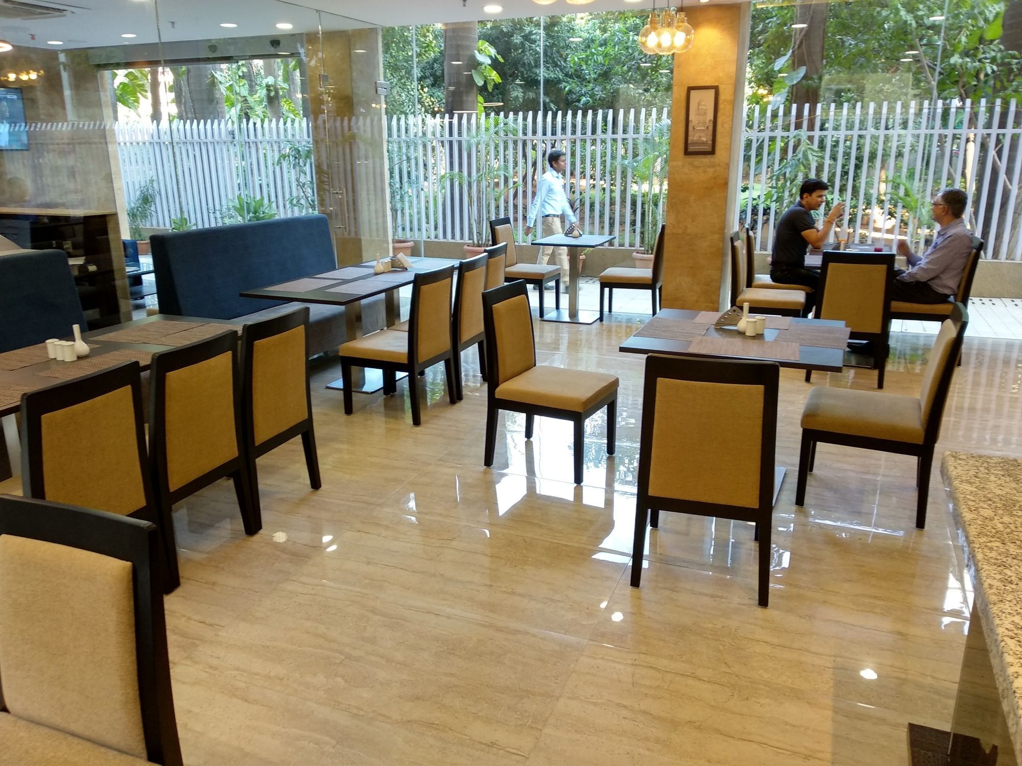 Hotel Mumbai House Andheri East, Bombaj Zewnętrze zdjęcie