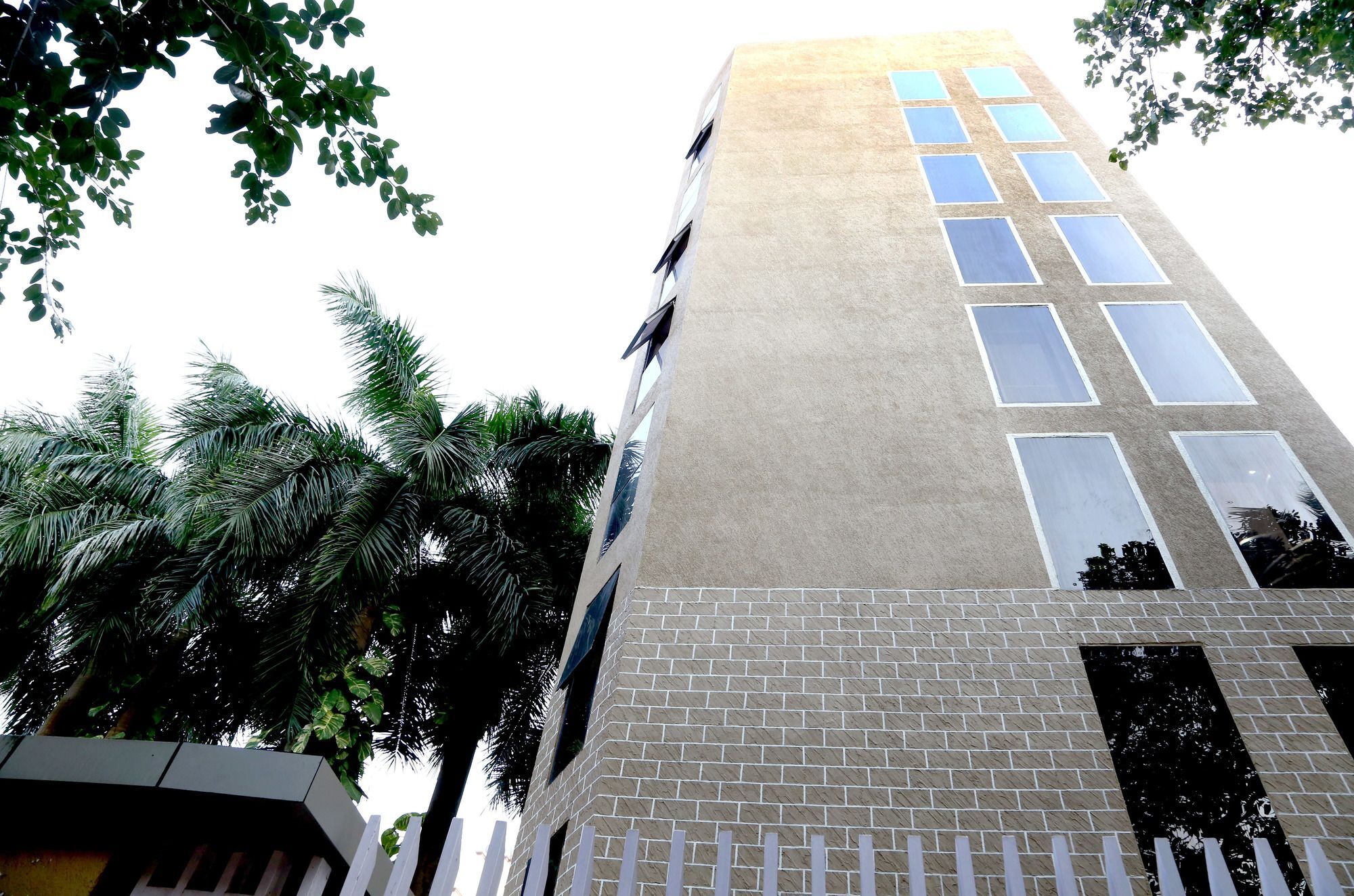 Hotel Mumbai House Andheri East, Bombaj Zewnętrze zdjęcie